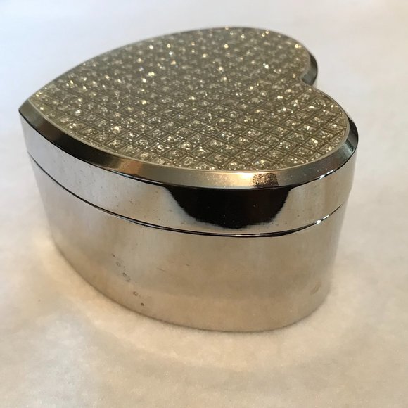 Bowring Silver Tone Heart Shaped Trinket Box with Jewelled Patterned Lid - Picture 5 of 7